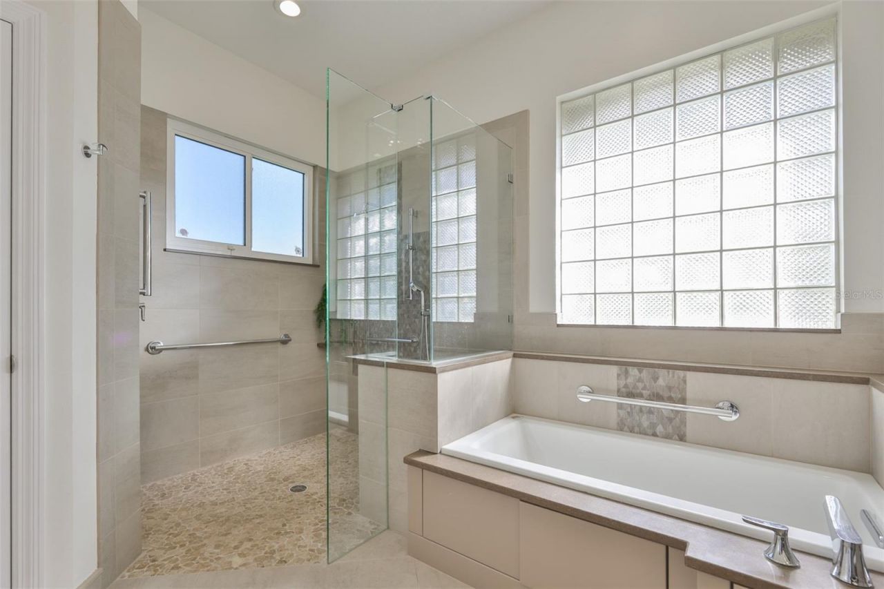 2221 Platinum Drive, Sun City Center, FL 33573 Photo