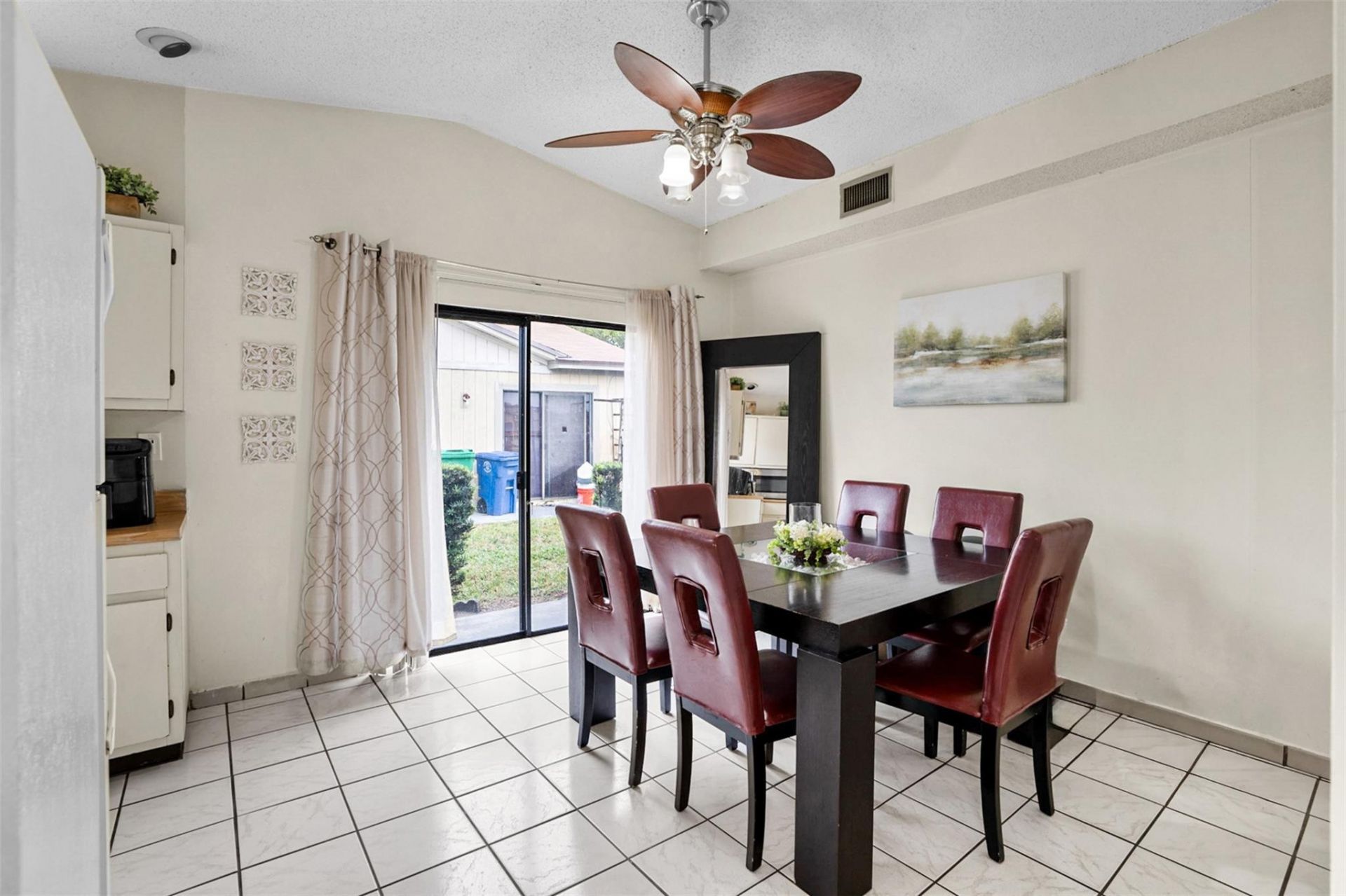 9741 W Daffodil Lane, Unit 9741, Miramar, FL 33025 Photo