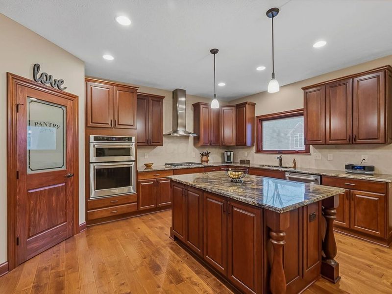 110 E Pawnee Drive, Powell, OH 43065 Photo 25