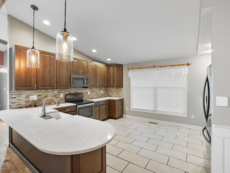 4533 Navajo Trail Trail , Jamestown, OH 45335 Photo 12