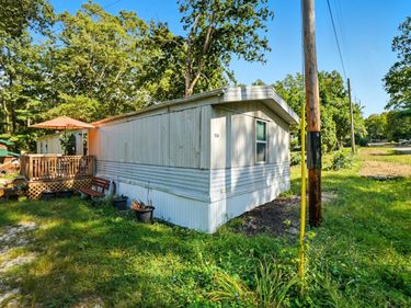 7069 Forest Circle, Hillsboro, OH 45133