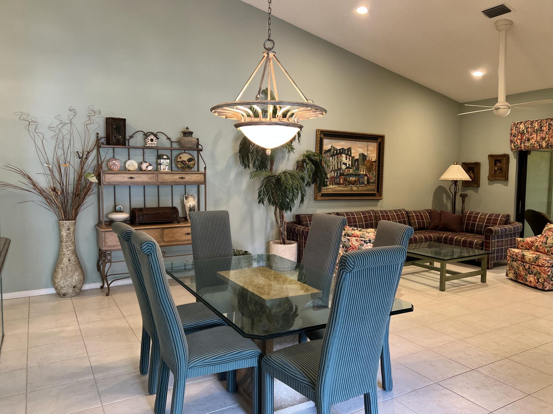 9632 Sills Drive E, Unit 204, Boynton Beach, FL 33437 Photo