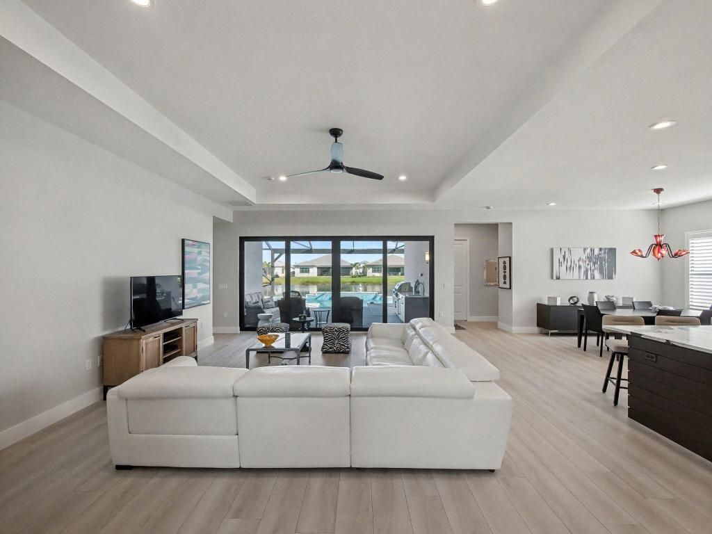 12433 SW Crystal Cove Drive, Port Saint Lucie, FL 34987 Photo