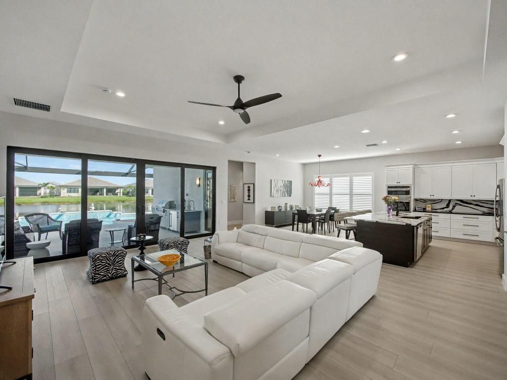 12433 SW Crystal Cove Drive, Port Saint Lucie, FL 34987 Photo