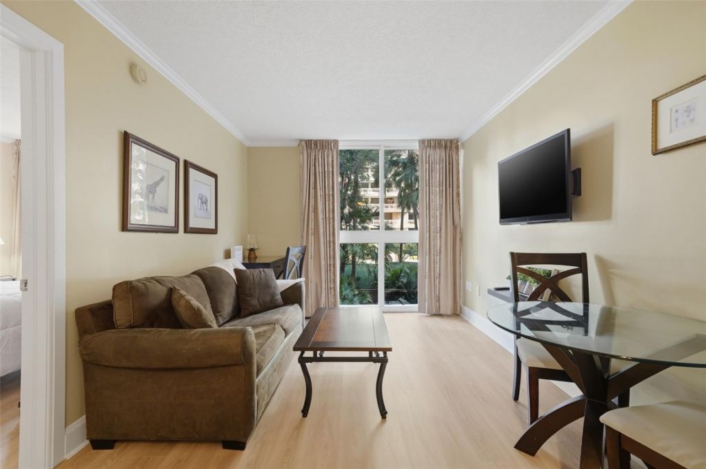 2951 S Bayshore Dr, Unit 315, Miami, FL 33133 Photo