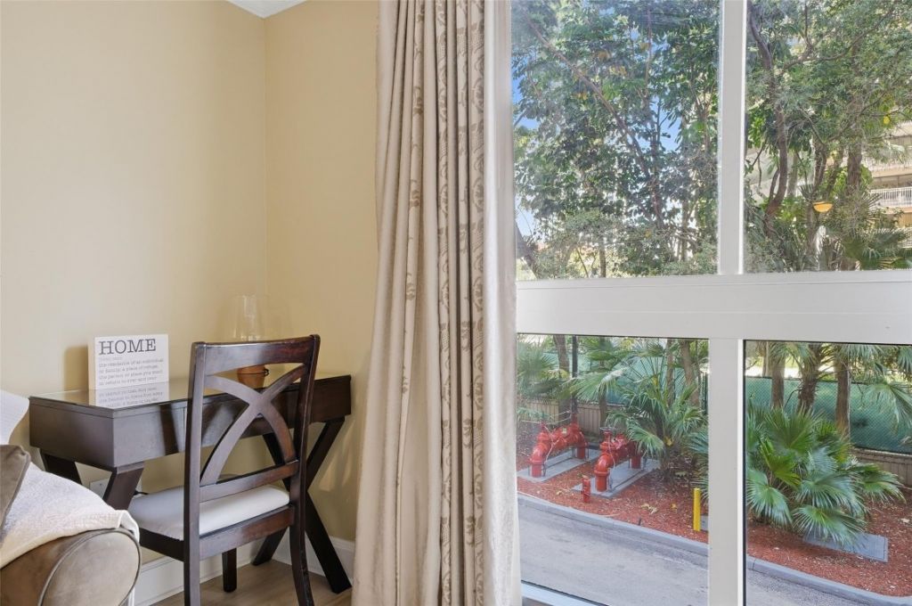 2951 S Bayshore Dr, Unit 315, Miami, FL 33133 Photo