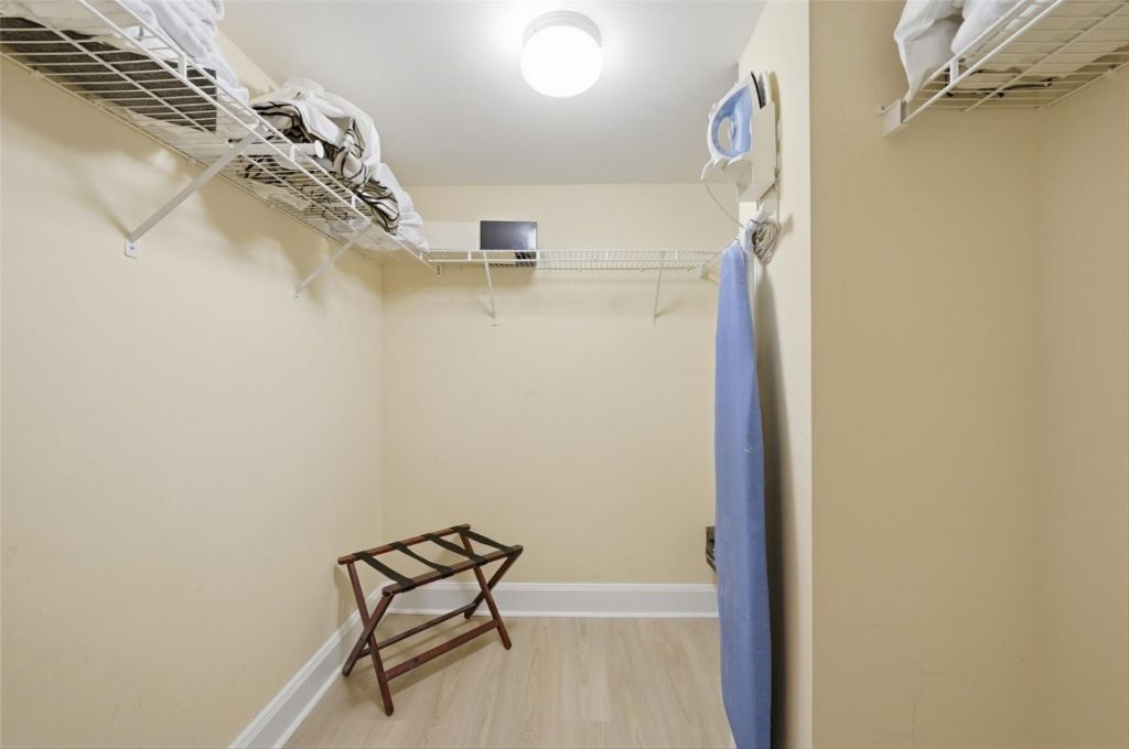 2951 S Bayshore Dr, Unit 315, Miami, FL 33133 Photo