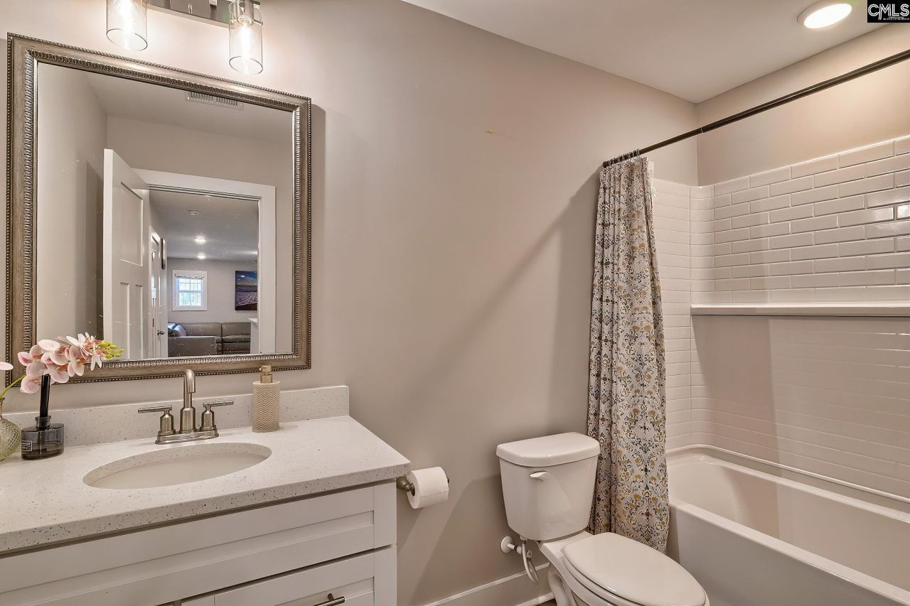 157 Collins Cove Drive  Photo 12