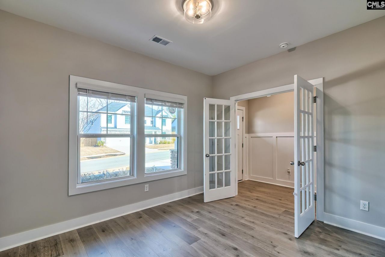 157 Collins Cove Drive  Photo 9