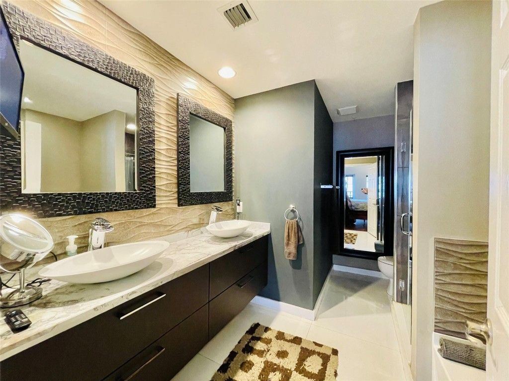 621 SW 1st Avenue, Unit 621, Pompano Beach, FL 33060 Photo