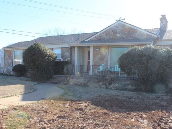200 E Marshall Drive, Midwest City, OK 73110