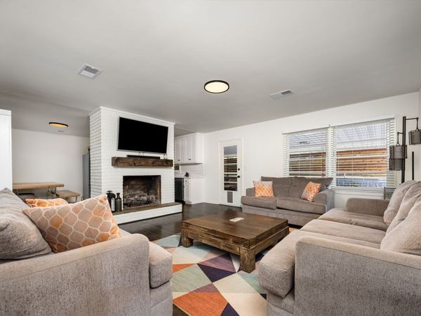 201 Bermuda Dr, Nashville, TN 37214