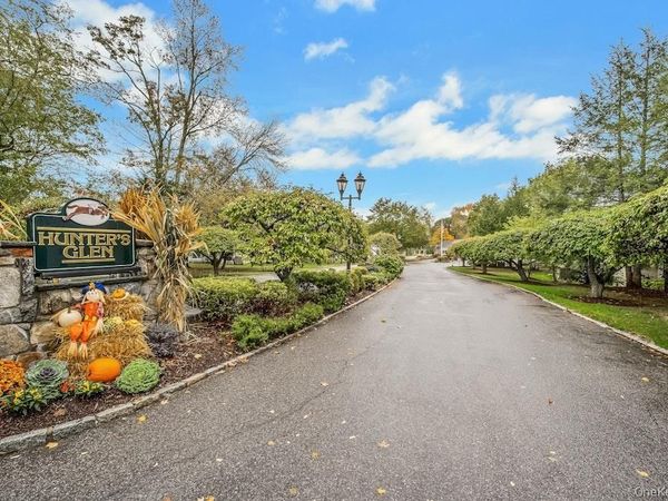 2102 Martingale Drive, Carmel, NY 10512