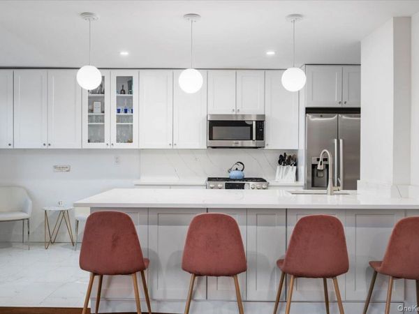 499 N Broadway, Unit 8F, White Plains, NY 10603