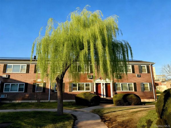 15223 Jewel Avenue, Unit 171B, Flushing, NY 11367