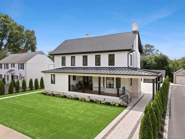 132 Arthur Street, Garden City, NY 11530