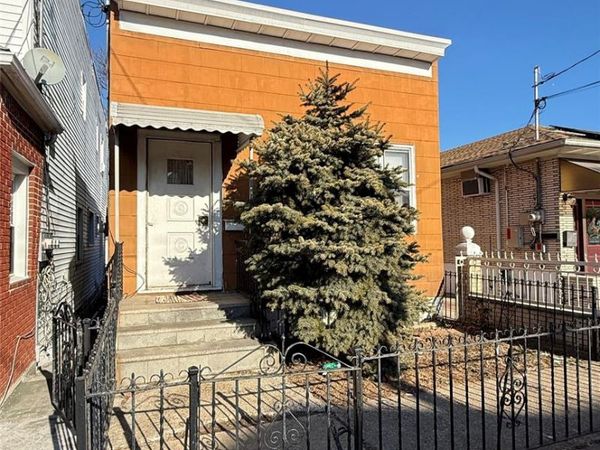 645 E 87th Street, Brooklyn, NY 11236