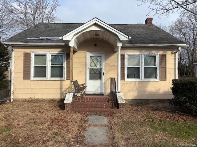 364 Hamilton Avenue, Riverhead, NY 11901 Main Photo