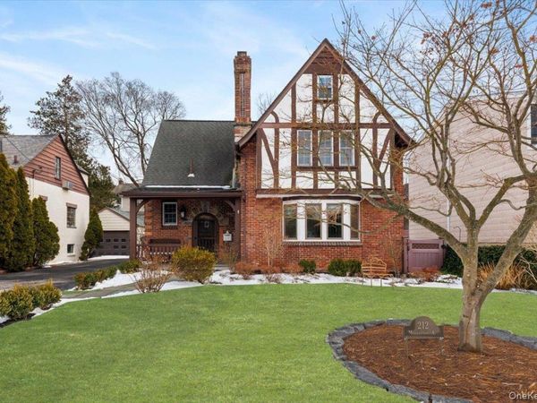 212 Manhattan Avenue, Tuckahoe, NY 10707