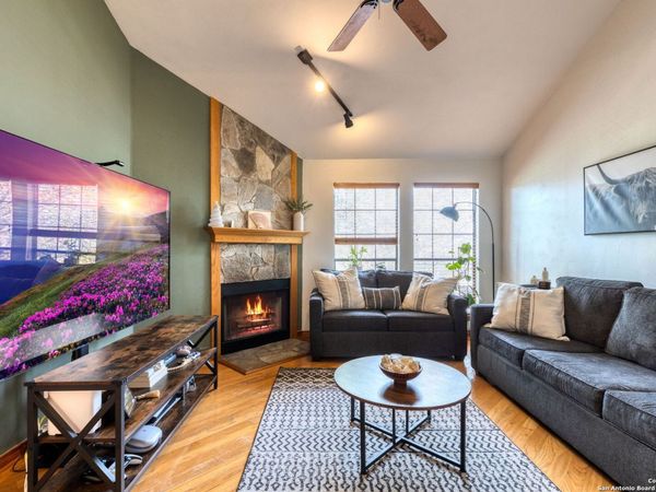 8655 Datapoint, Unit 506, San Antonio, TX 78229