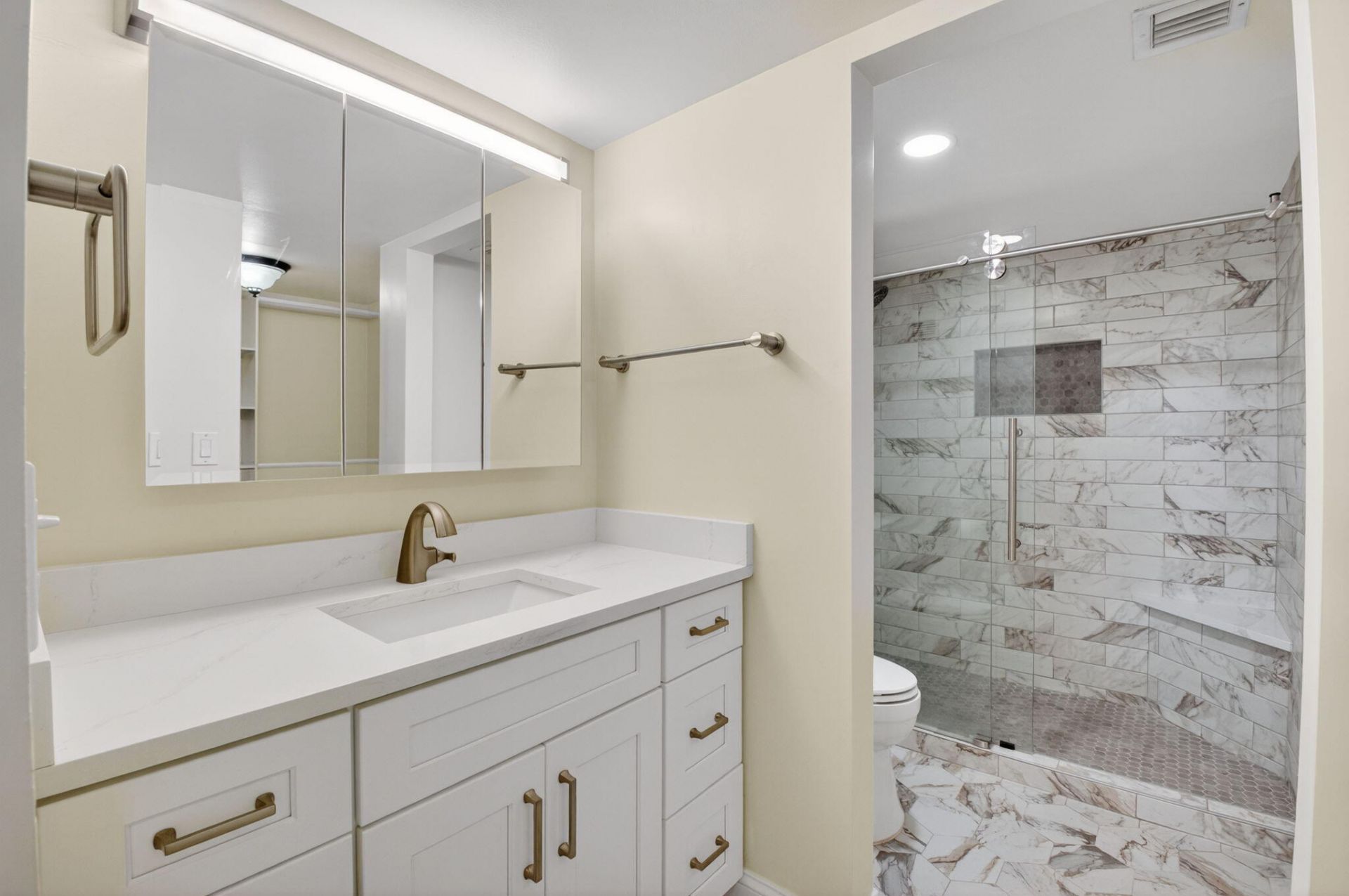 159 NW 70th Street, Unit 403, Boca Raton, FL 33487 Photo