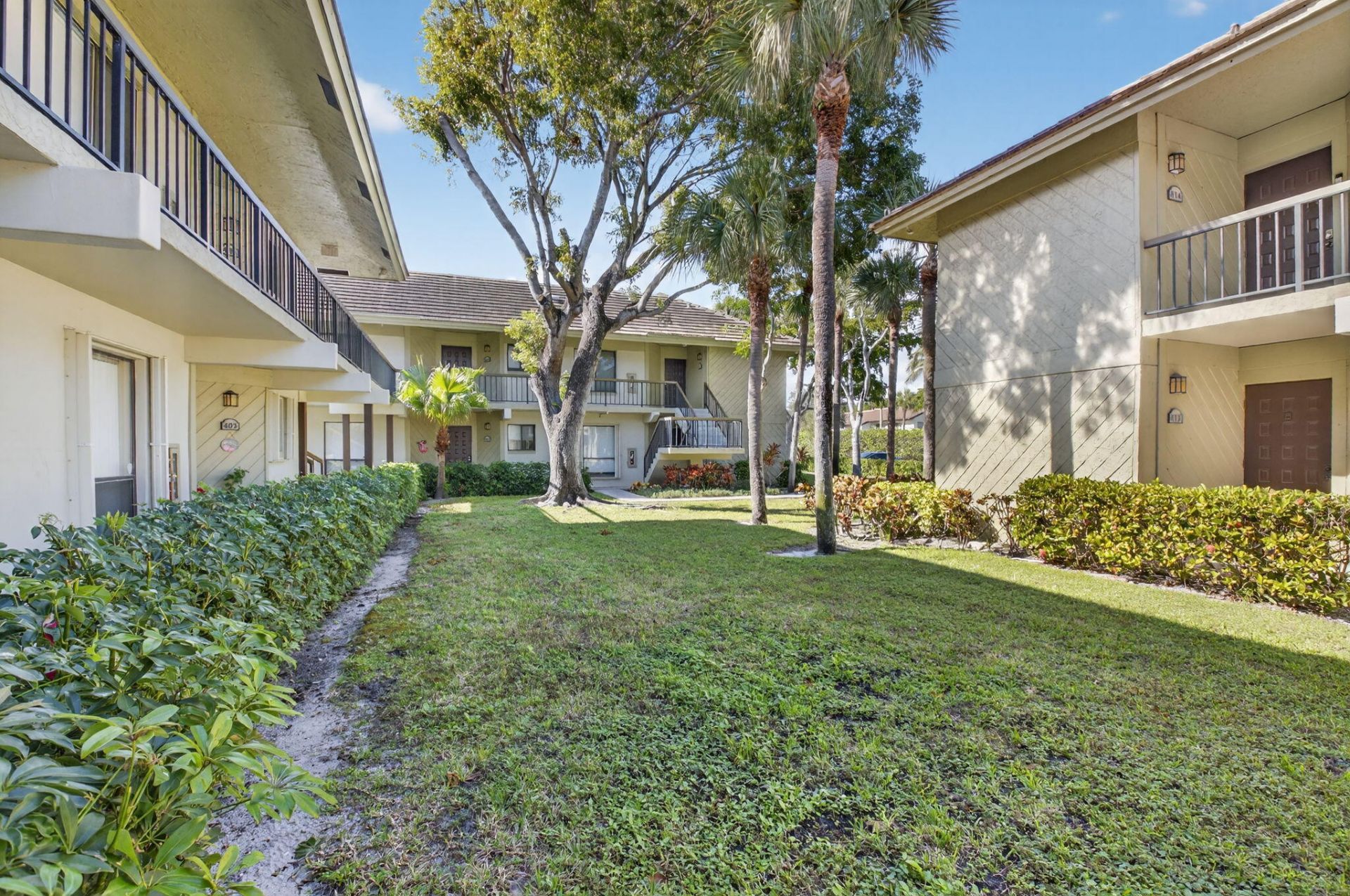 159 NW 70th Street, Unit 403, Boca Raton, FL 33487 Photo