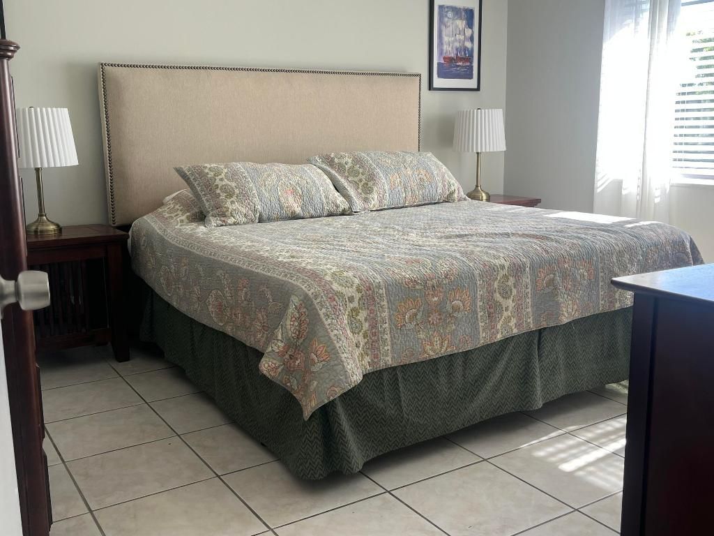 1638 Embassy Drive, Unit 409, West Palm Beach, FL 33401 Photo