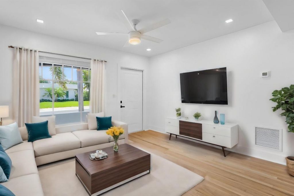 401 NE 2nd Avenue, Unit 6, Delray Beach, FL 33444 Photo