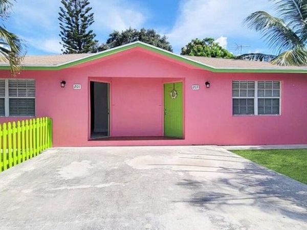 201 E Palm Street, Unit 201, Lantana, FL 33462