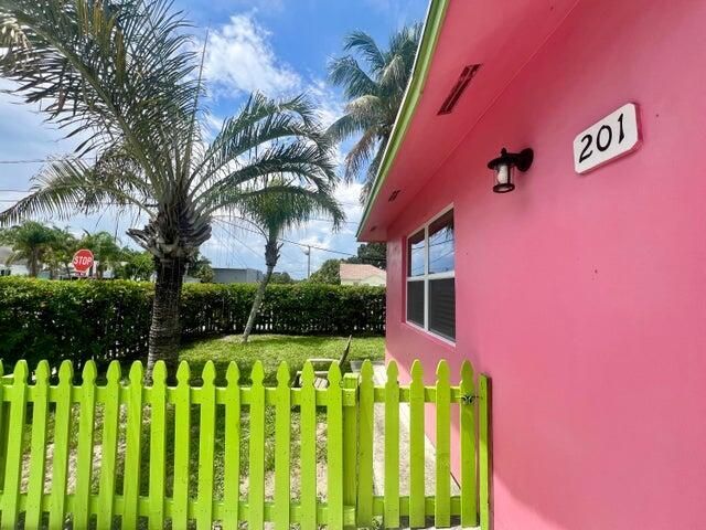 201 E Palm Street, Unit 201, Lantana, FL 33462 Photo