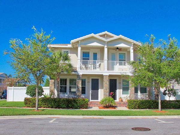 2758 Avalon Way, Jupiter, FL 33458