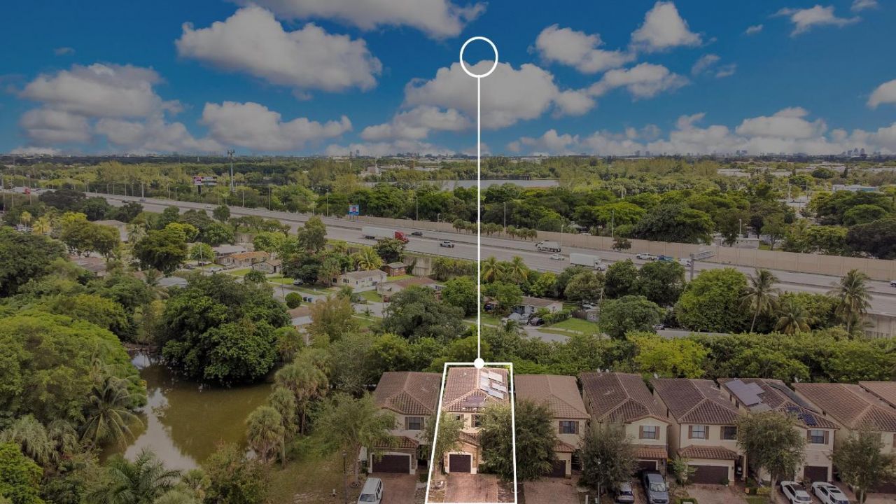 5904 NW 46th Lane, Tamarac, FL 33319 Photo