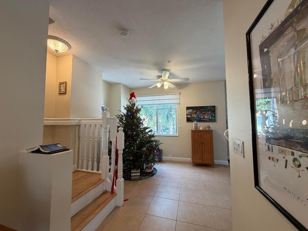 558 NW 39th Circle, Boca Raton, FL 33431 Photo
