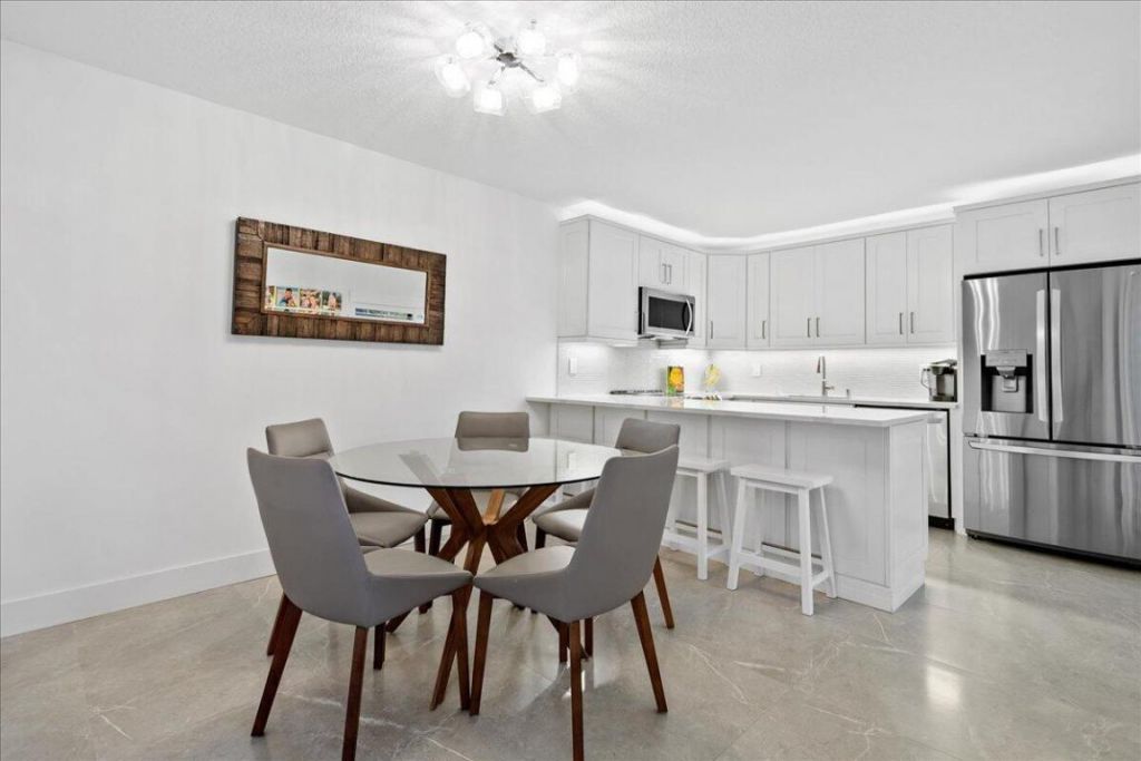 709 7th Lane, Palm Beach Gardens, FL 33418 Photo