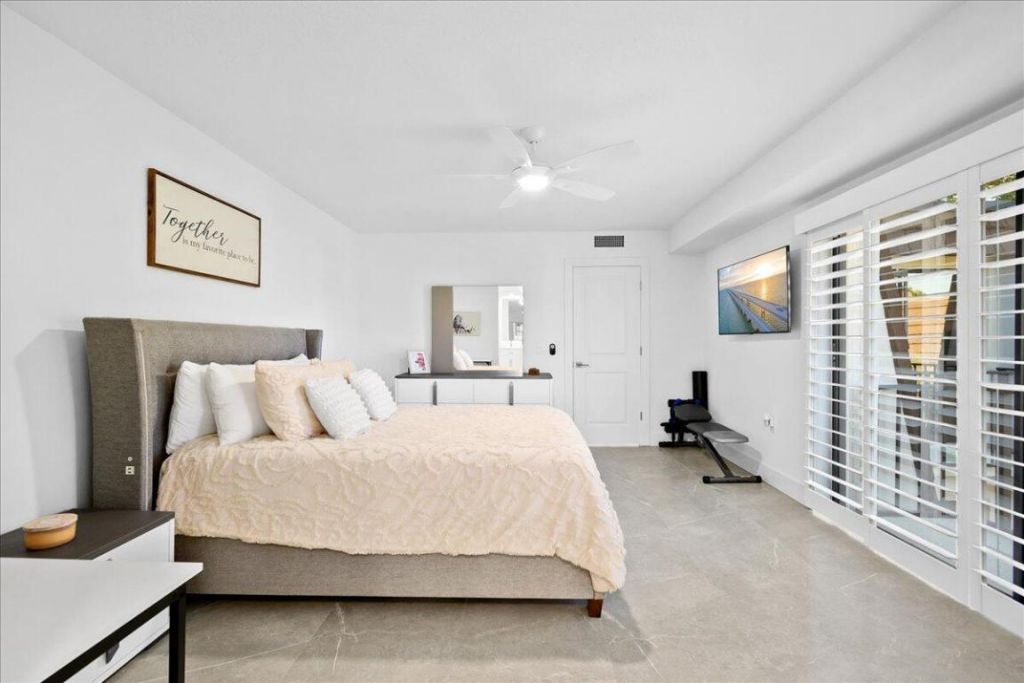 709 7th Lane, Palm Beach Gardens, FL 33418 Photo