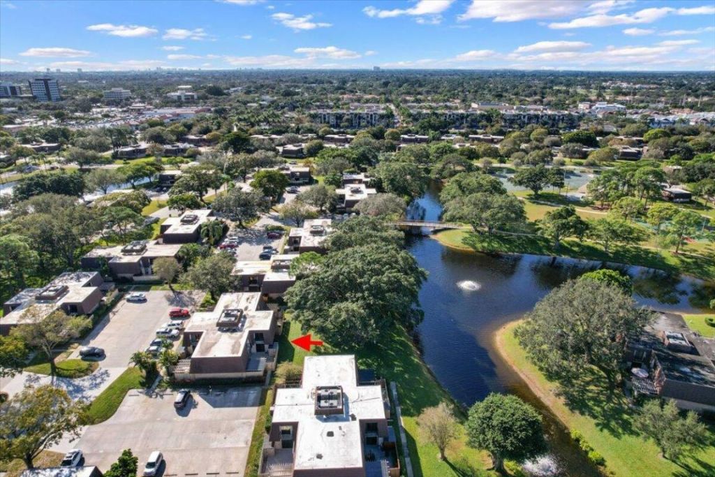 709 7th Lane, Palm Beach Gardens, FL 33418 Photo