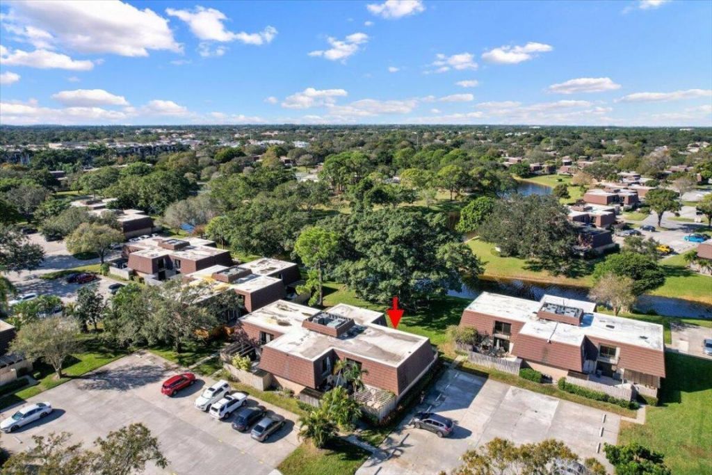 709 7th Lane, Palm Beach Gardens, FL 33418 Photo