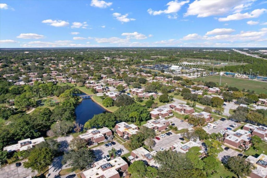 709 7th Lane, Palm Beach Gardens, FL 33418 Photo