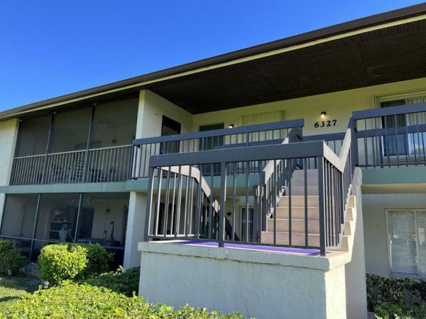 6327 Chasewood Drive, Unit G, Jupiter, FL 33458