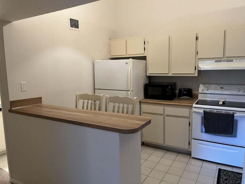 6327 Chasewood Drive, Unit G, Jupiter, FL 33458 Photo