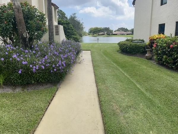 5851 Parkwalk Drive, Boynton Beach, FL 33472