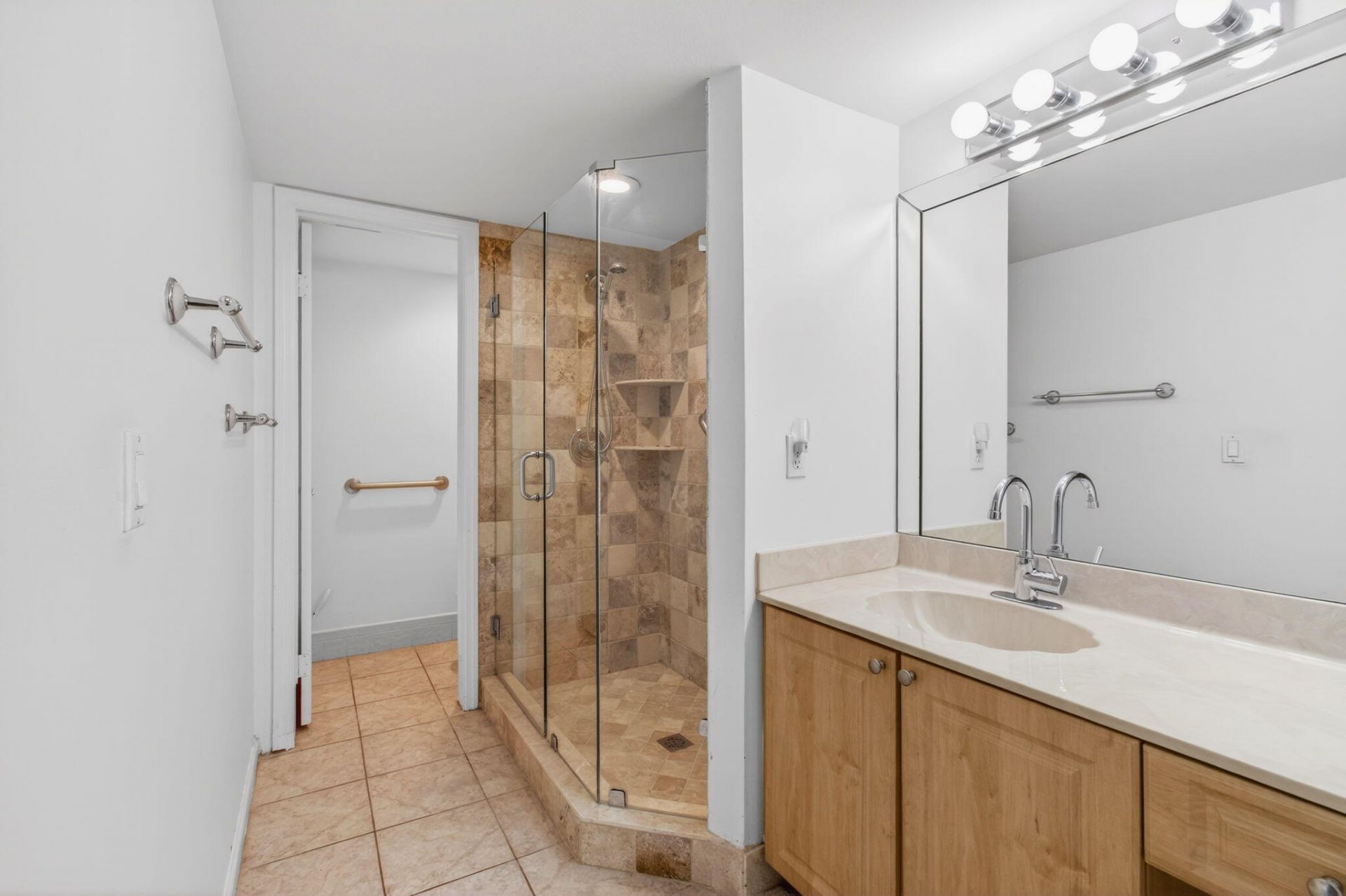 5851 Parkwalk Drive, Boynton Beach, FL 33472 Photo