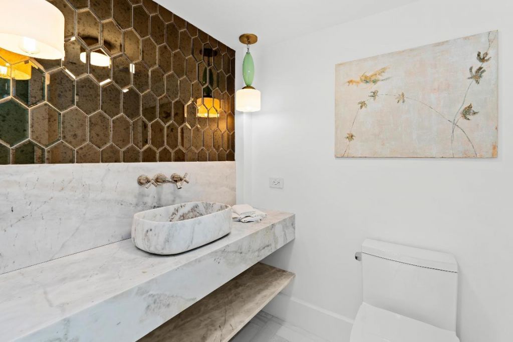 101 N Clematis Street, Unit 412, West Palm Beach, FL 33401 Photo