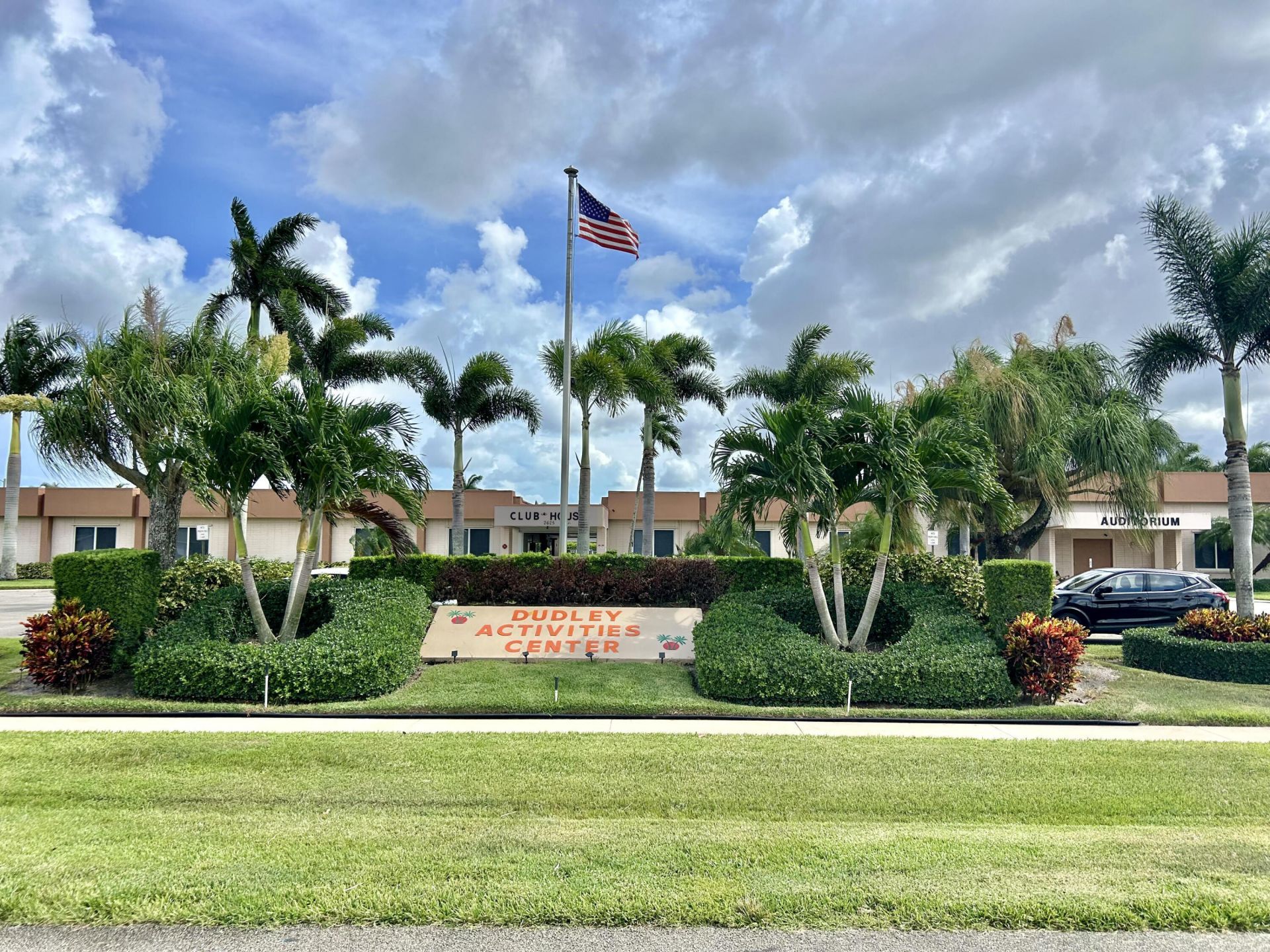 2567 Dudley Drive W, Unit H, West Palm Beach, FL 33415 Main Photo