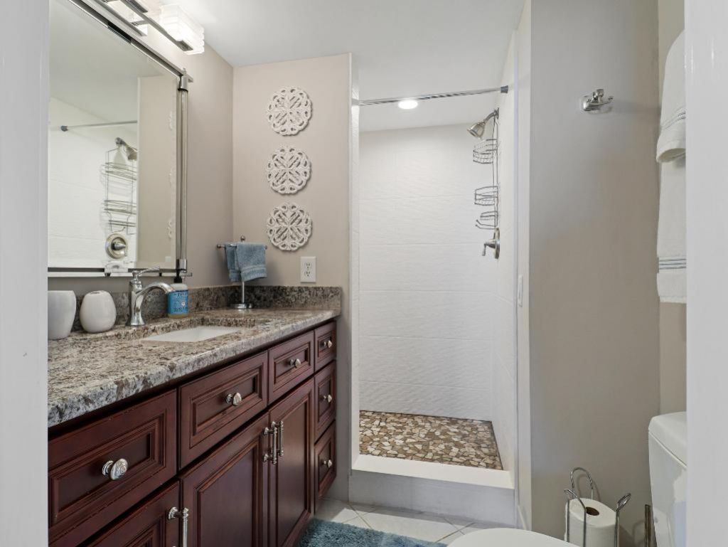 2700 N Hwy A1a, Unit 304, Hutchinson Island, FL 34949 Photo