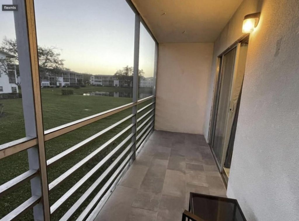 227 Fanshaw, Unit F, Boca Raton, FL 33434 Photo