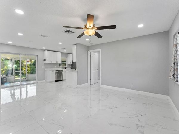 3910 147th Avenue N, Loxahatchee Groves, FL 33470