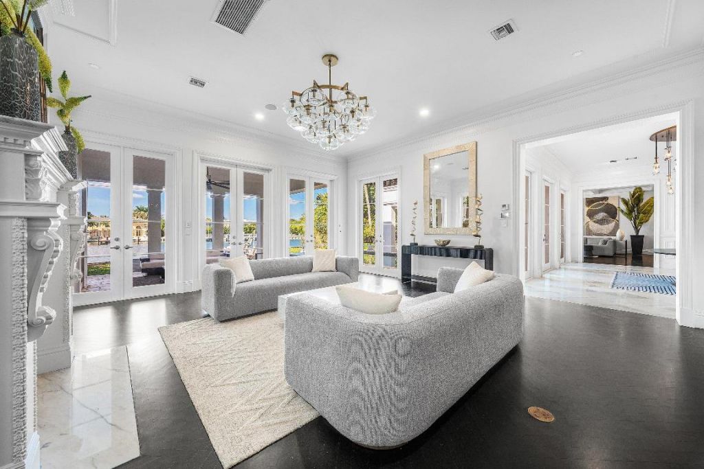 485 NE Spanish Trail, Boca Raton, FL 33432 Photo