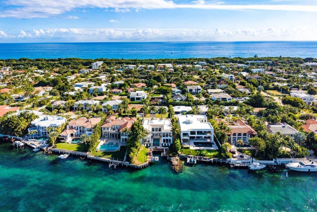 485 NE Spanish Trail, Boca Raton, FL 33432 Photo