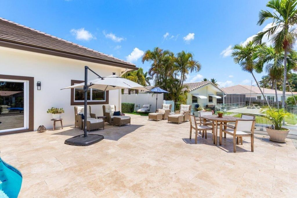 1008 SE 10th Court, Deerfield Beach, FL 33441 Photo